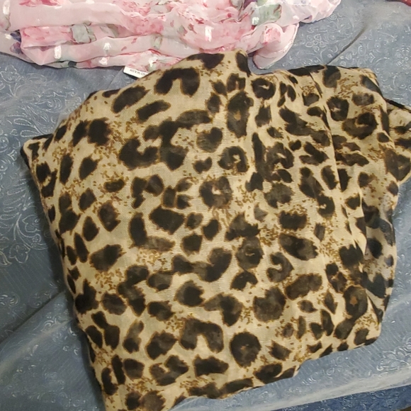 INFINITY SCARFS - Picture 4 of 8